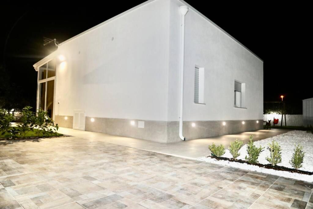 Villa Mare Blue Sr Nuovissima Villa 150M Dal Mare Adatta A Bambini Terrauzza Exteriör bild